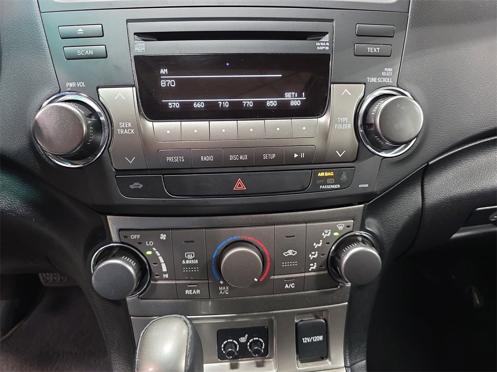 Used 2012 Toyota Highlander SE image 24