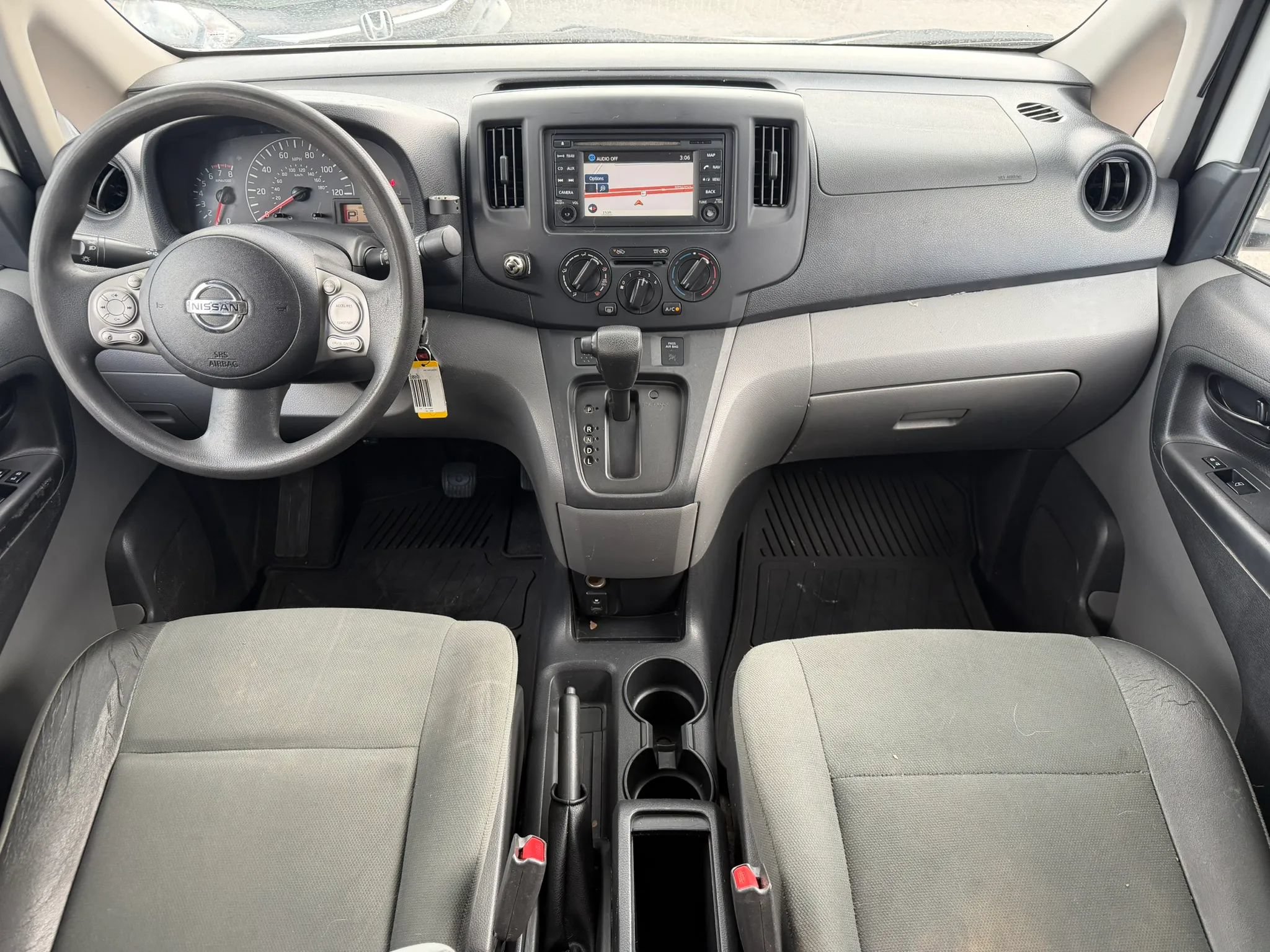 Used 2014 Nissan NV200 SV w/ Technology Package FWD image 7