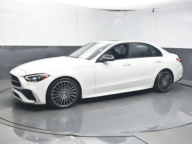 Used 2022 Mercedes-Benz C 300 Sedan image 4