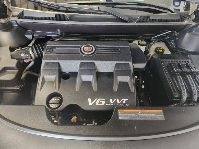 Used 2014 Cadillac SRX Luxury image 7