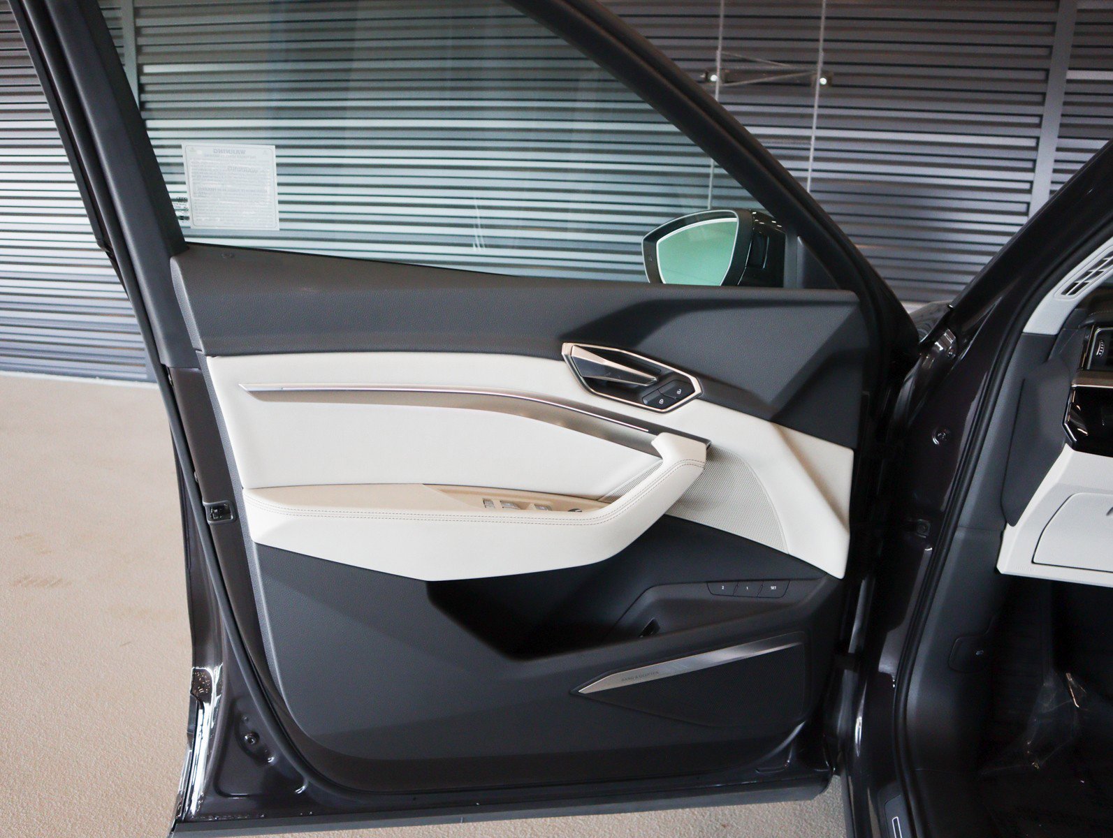 Certified 2024 Audi Q8 e-tron Prestige w/ Prestige Package image 29