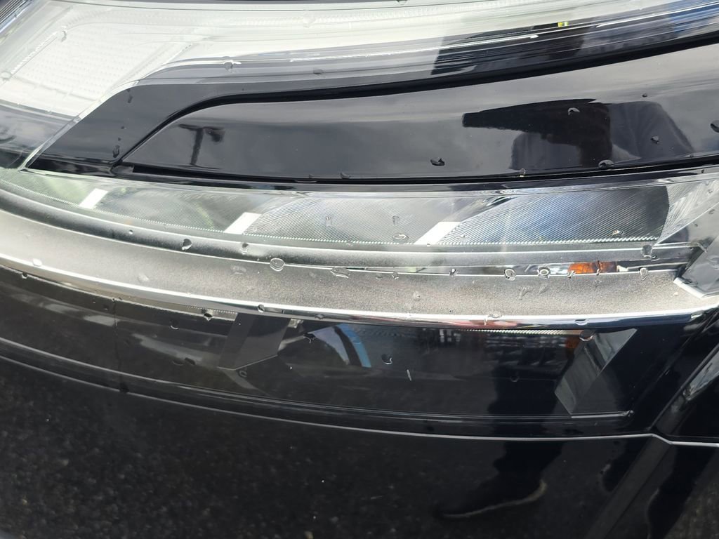 Used 2024 Nissan Pathfinder SL image 11