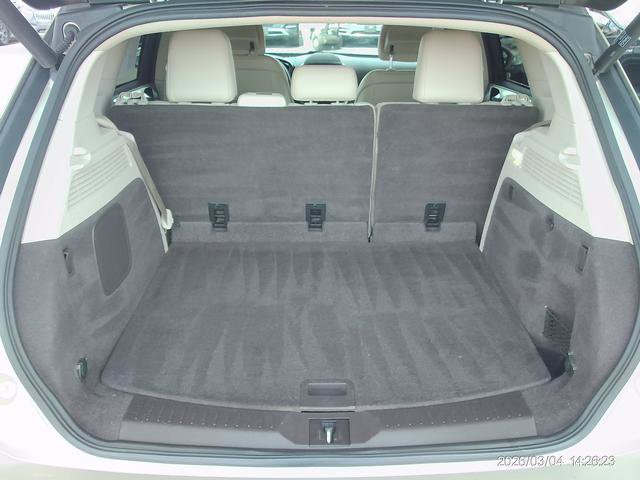 Used 2017 Lincoln MKC Premiere FWD image 16