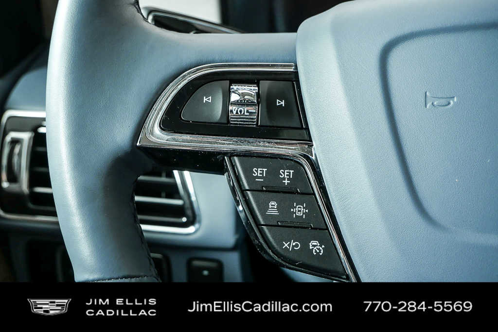 Used 2024 Lincoln Navigator L Black Label image 11