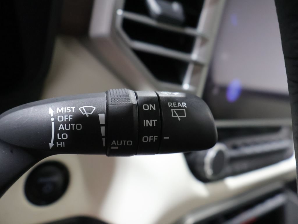 Certified 2025 Toyota Sequoia Capstone AWD/4WD image 37