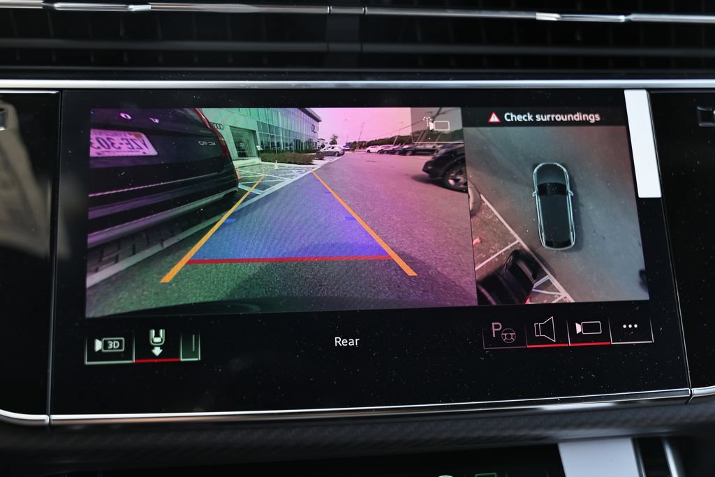 New 2026 Audi SQ8 Prestige AWD/4WD image 39