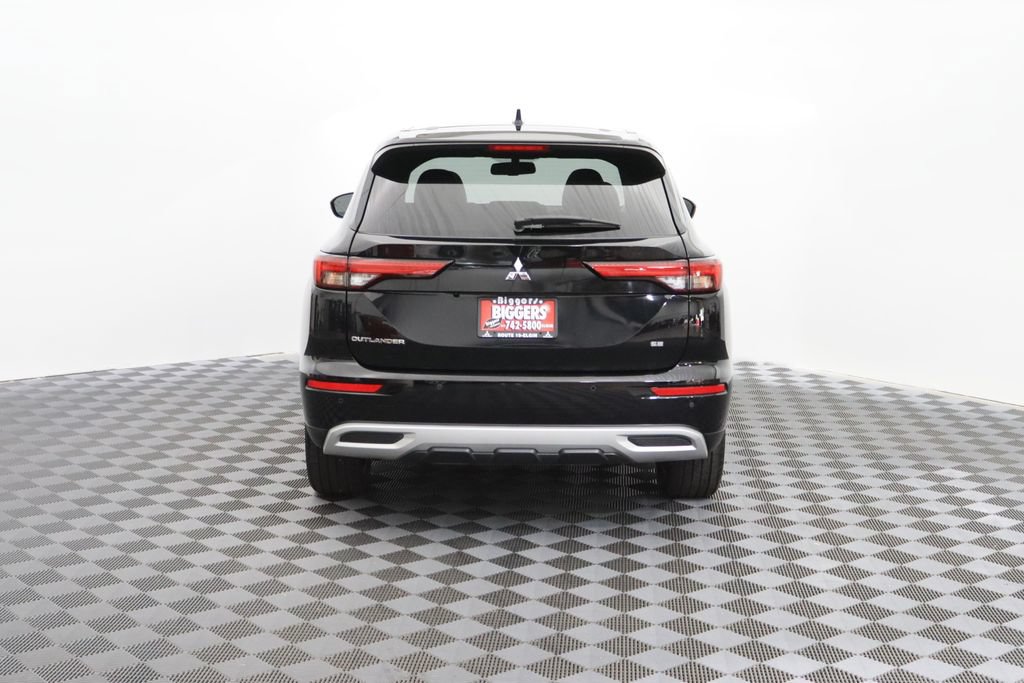 Used 2022 Mitsubishi Outlander SE FWD image 7