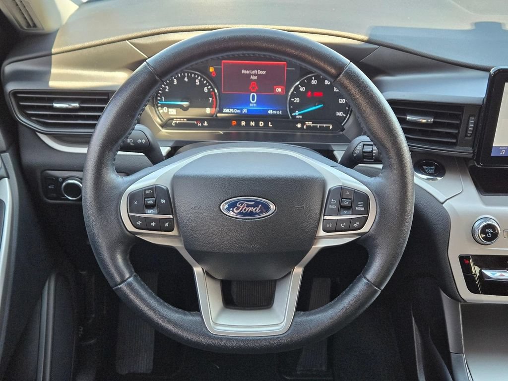 Used 2024 Ford Explorer XLT RWD image 21
