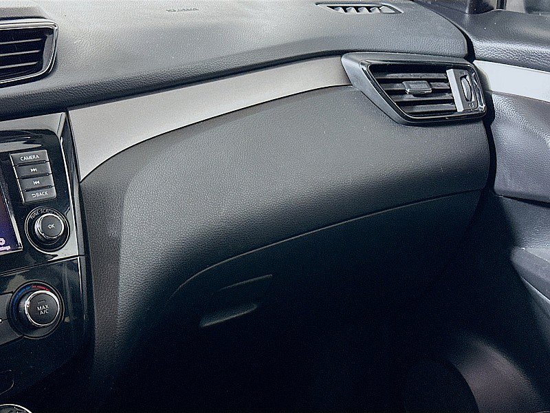 Used 2020 Nissan Rogue Sport S FWD image 22