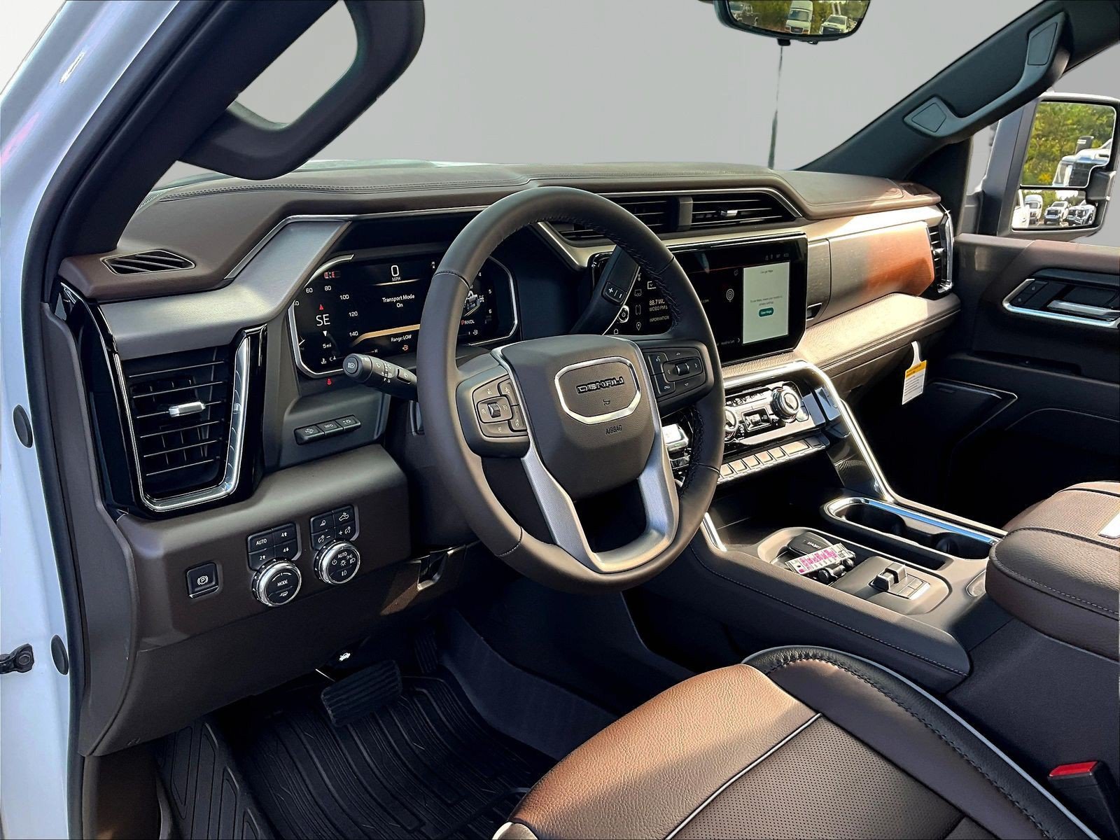 New 2026 GMC Sierra 3500 Denali w/ Denali Reserve Package AWD/4WD image 16