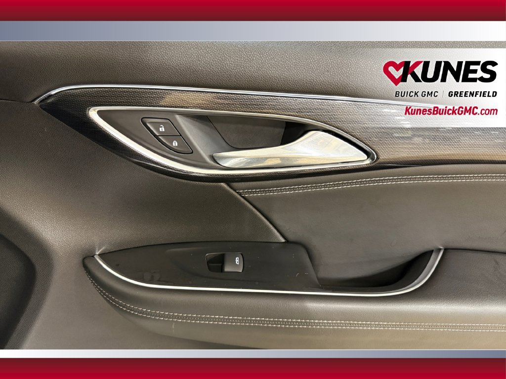 Used 2023 Buick Envision Essence FWD image 35