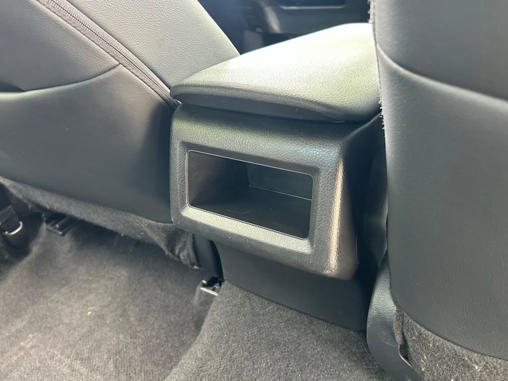 Used 2023 Toyota Camry SE image 37