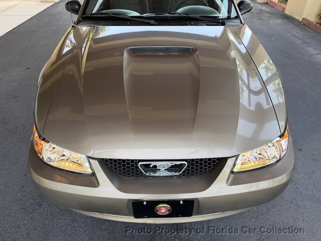 Used 2002 Ford Mustang Convertible RWD image 39