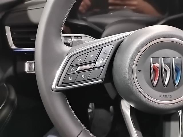 New 2025 Buick Envision Preferred image 19