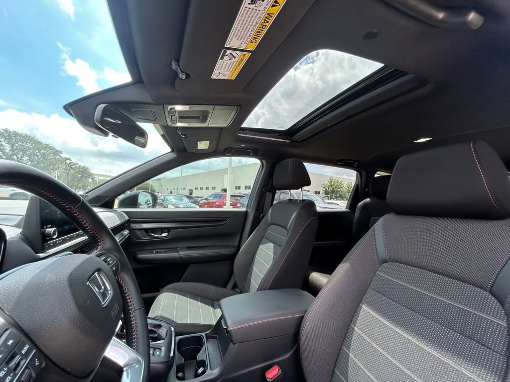 Used 2025 Honda CR-V Sport image 12