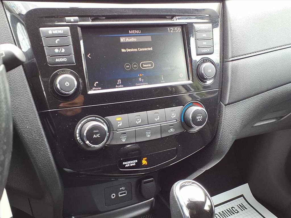 Used 2018 Nissan Rogue S w/ S Value Package image 11