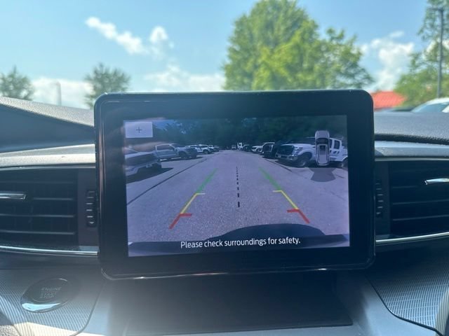 Used 2023 Ford Explorer XLT w/ Equipment Group 202A AWD/4WD image 14