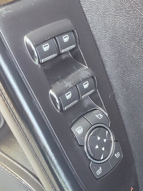 Used 2017 Lincoln MKX Select w/ Select Plus Package AWD/4WD image 19