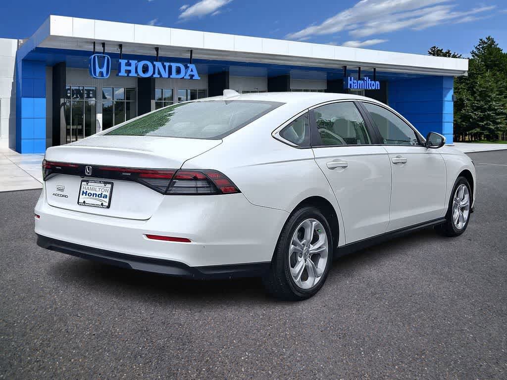 Certified 2025 Honda Accord LX image 24