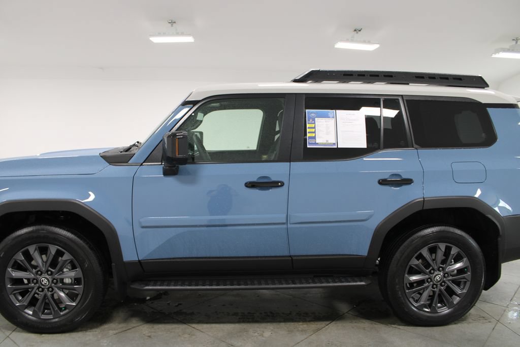 Used 2026 Toyota Land Cruiser w/ Premium Package AWD/4WD image 6