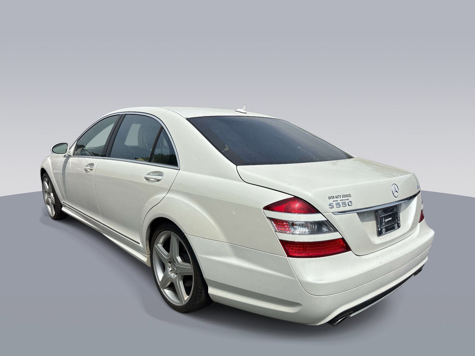 Used 2009 Mercedes-Benz S 550 4MATIC image 5