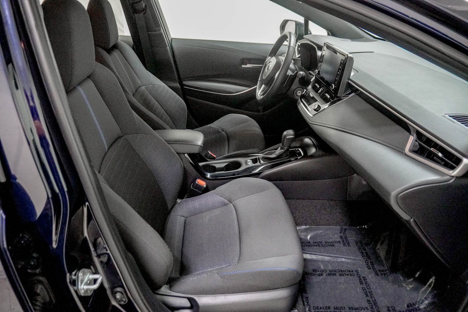 Used 2022 Toyota Corolla SE image 29