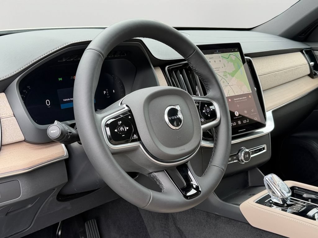 Certified 2026 Volvo XC90 B6 Plus AWD/4WD image 18