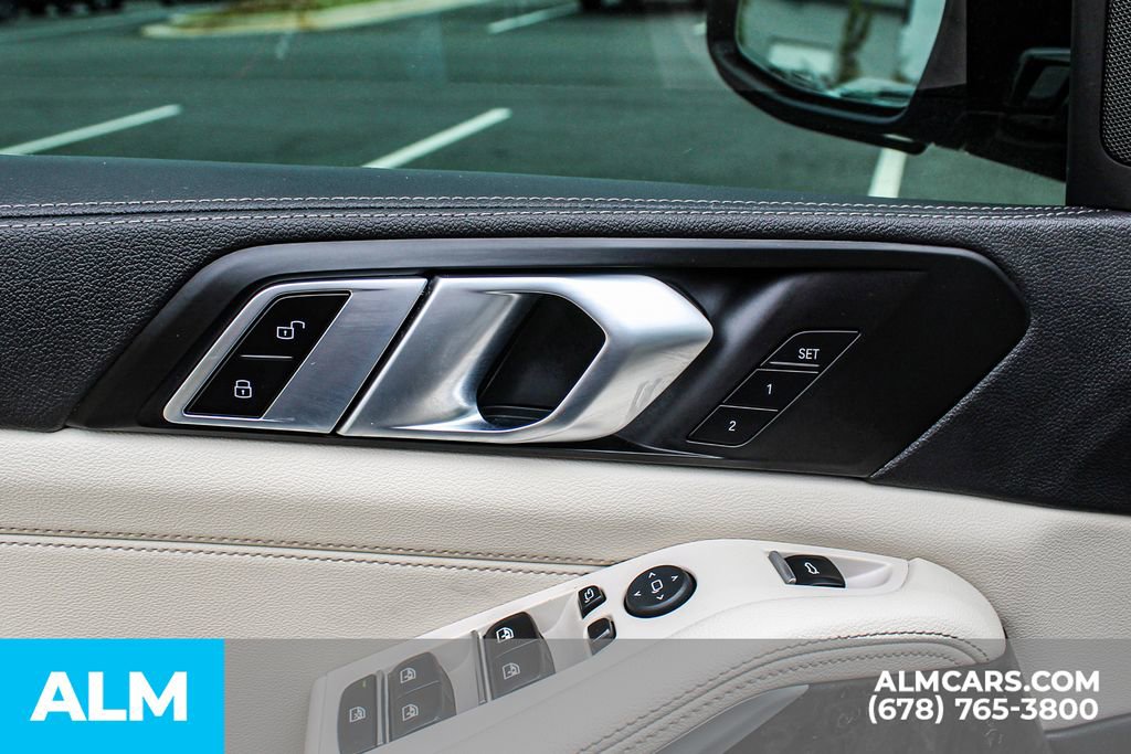 Used 2022 BMW X5 xDrive40i AWD/4WD image 42
