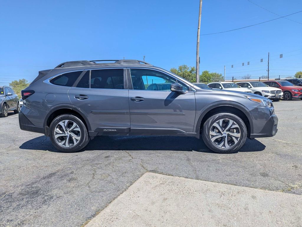 Used 2021 Subaru Outback Limited image 4