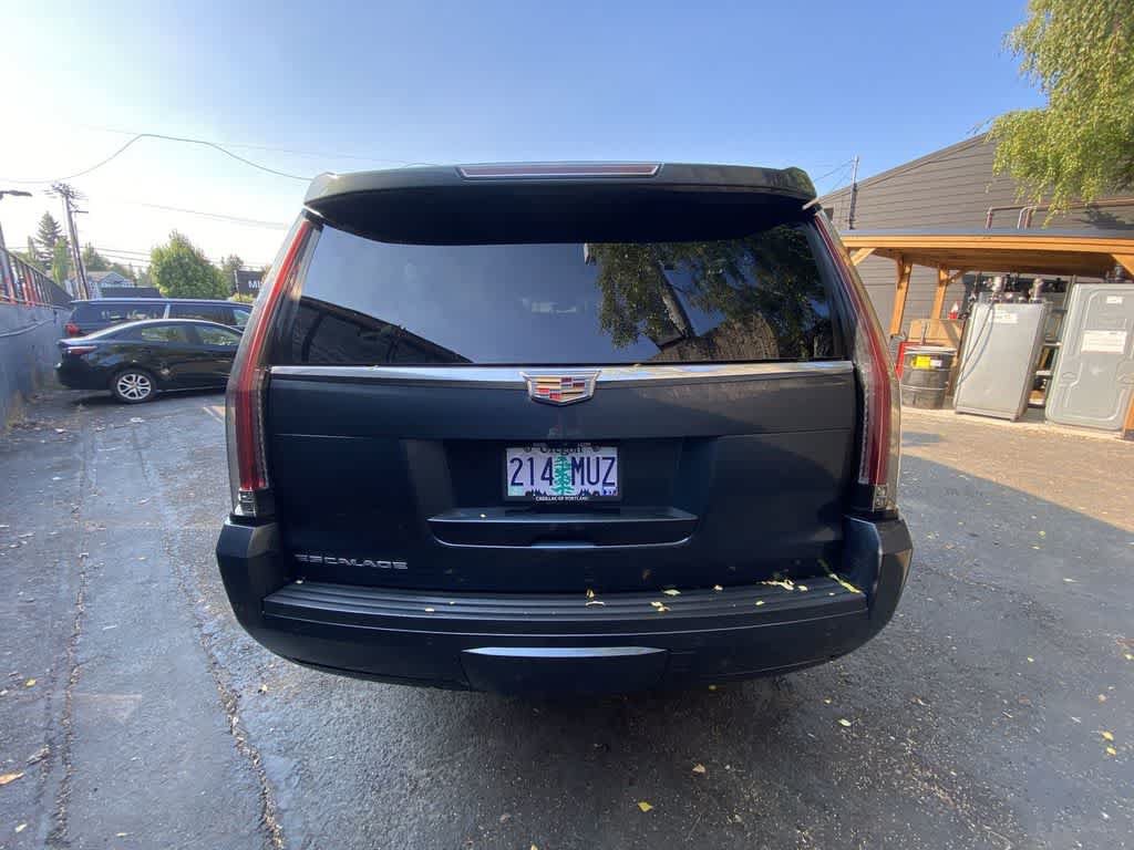 Used 2020 Cadillac Escalade ESV Premium Luxury AWD/4WD image 5