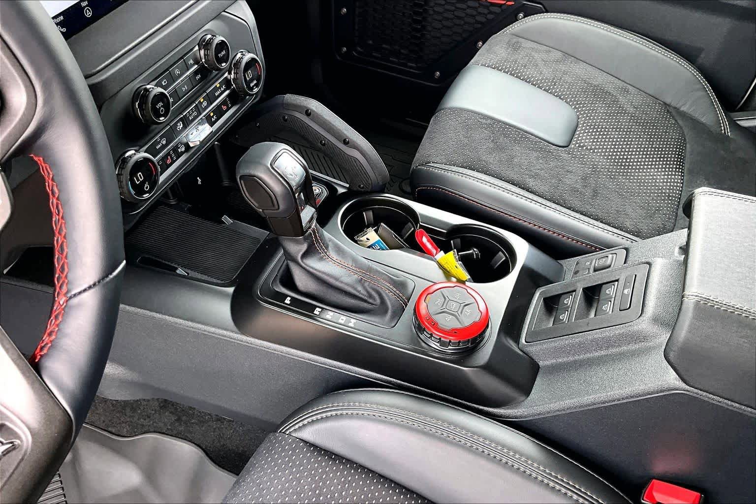 Used 2025 Ford Bronco Raptor AWD/4WD image 21