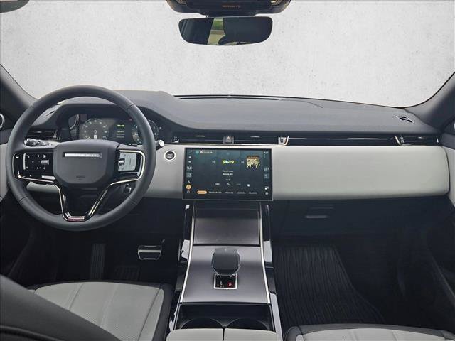 Certified 2026 Land Rover Range Rover Evoque Dynamic SE AWD/4WD image 19