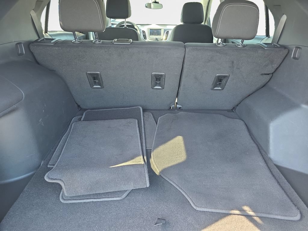 Used 2023 Chevrolet Equinox LT FWD image 23
