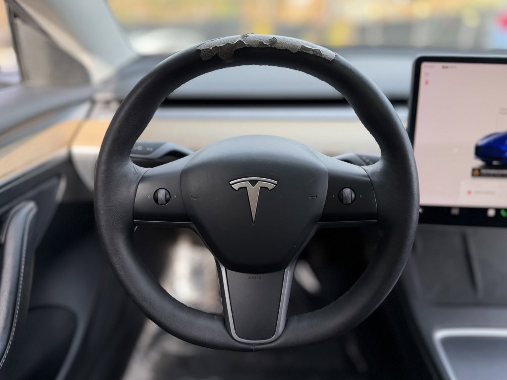 Used 2022 Tesla Model 3 Standard Range image 43