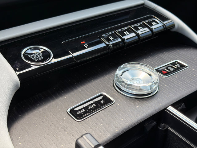 New 2027 Lincoln Navigator L Black Label AWD/4WD image 30