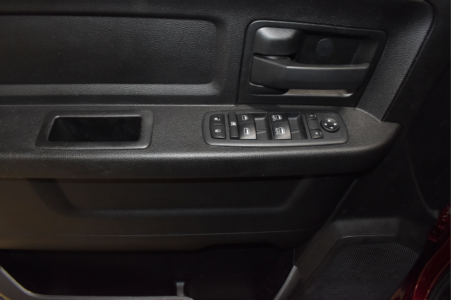 Used 2019 RAM 1500 Express w/ Express Value Package AWD/4WD image 10
