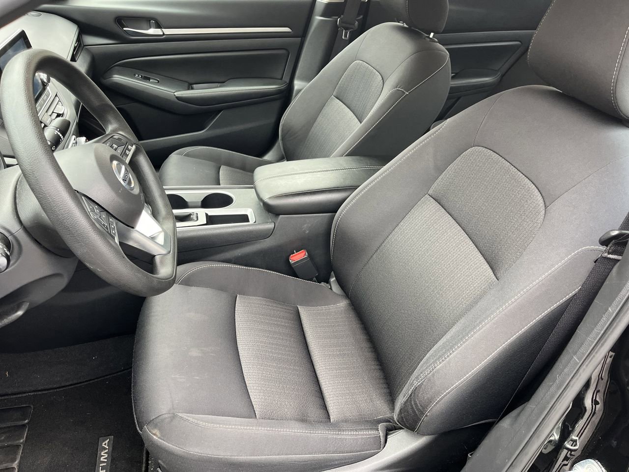 Used 2022 Nissan Altima 2.5 SV image 13