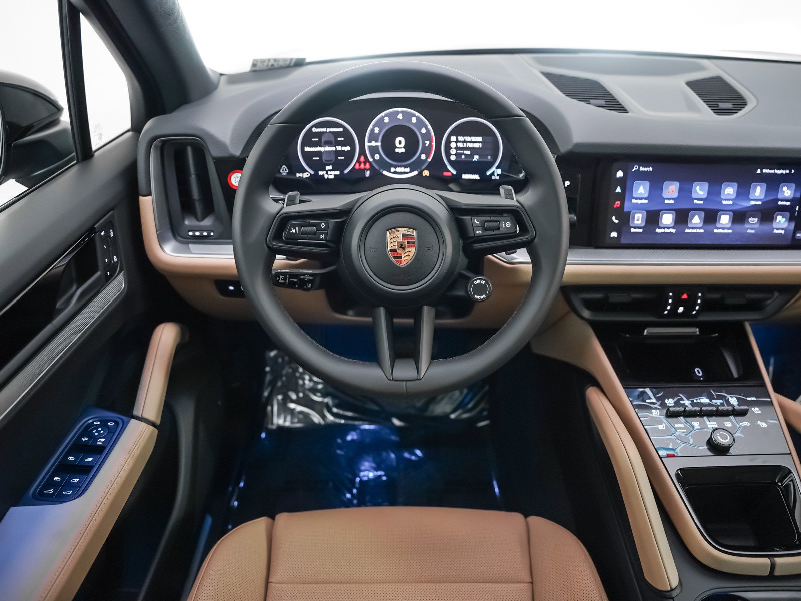 New 2026 Porsche Cayenne image 16