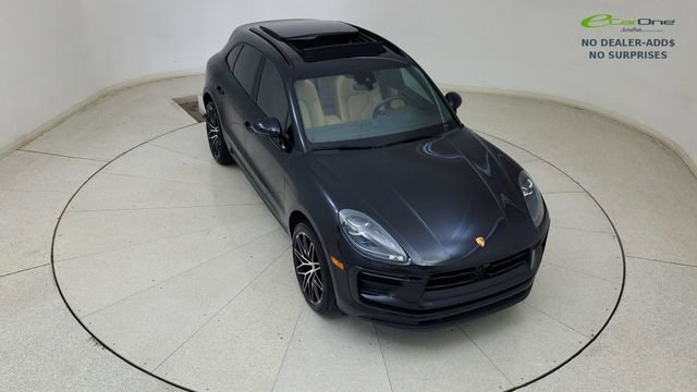 Used 2024 Porsche Macan AWD/4WD image 75