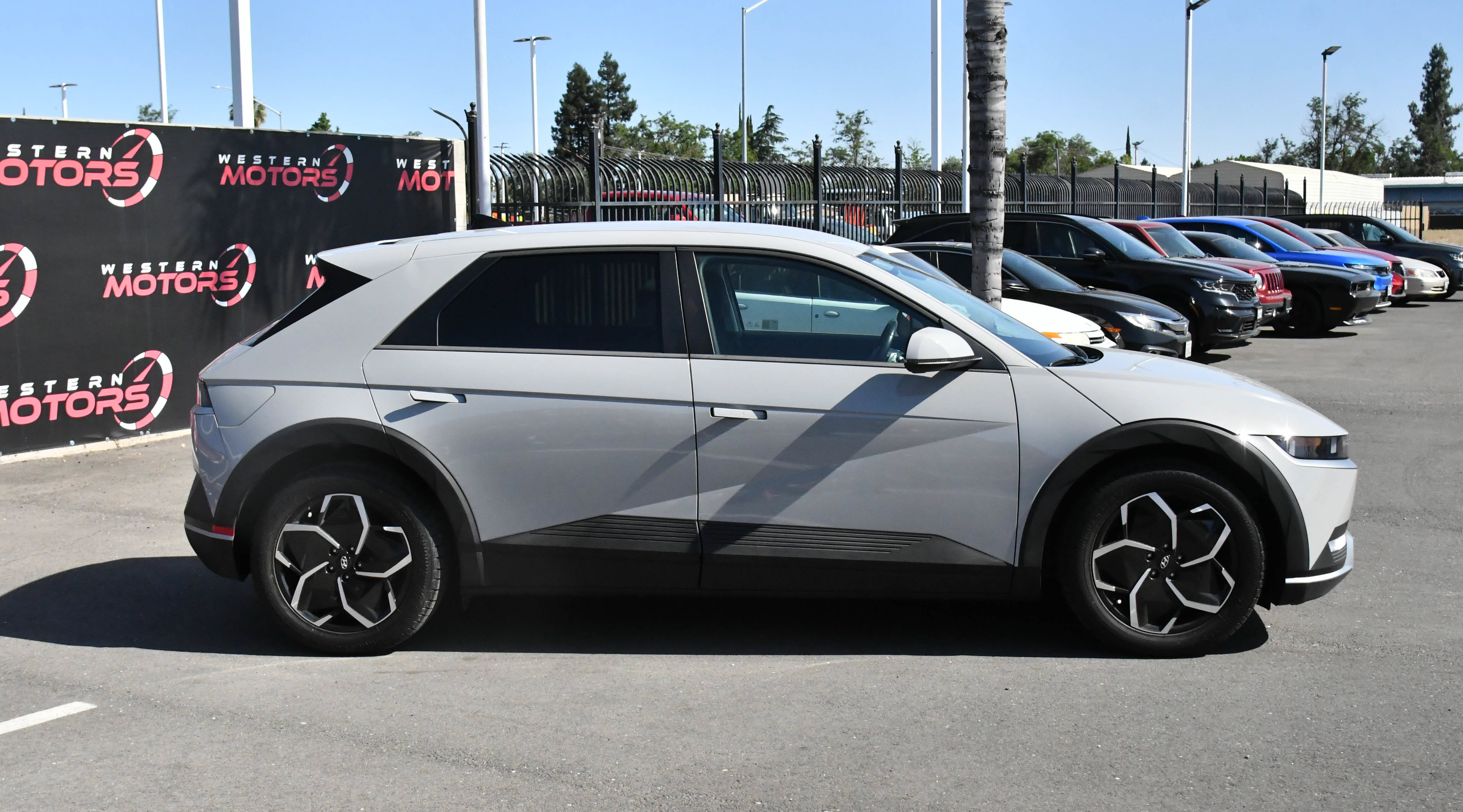 Used 2024 Hyundai Ioniq 5 SEL RWD image 9