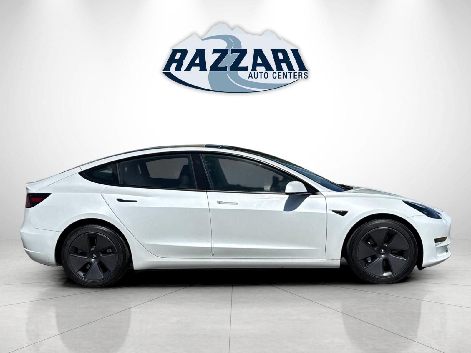 Used 2023 Tesla Model 3 Standard Range RWD image 2