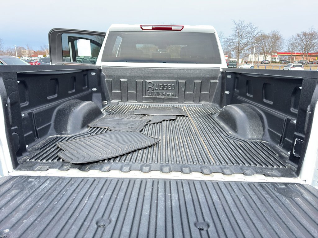 Used 2025 Chevrolet Silverado 2500 LT w/ Convenience Package image 27