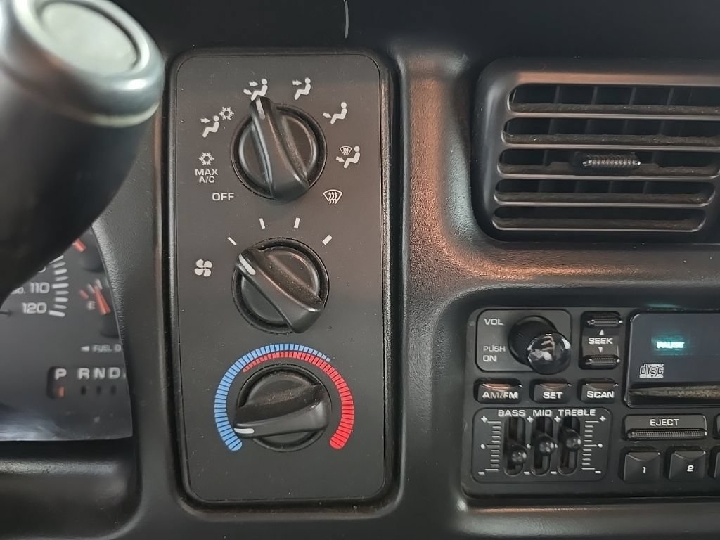 Used 2002 Dodge Ram 2500 Truck 2WD Quad Cab image 21