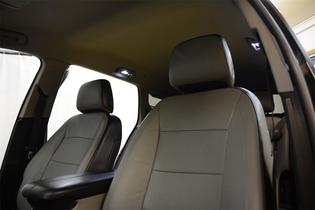 Used 2020 GMC Terrain SLT w/ Preferred Package image 29