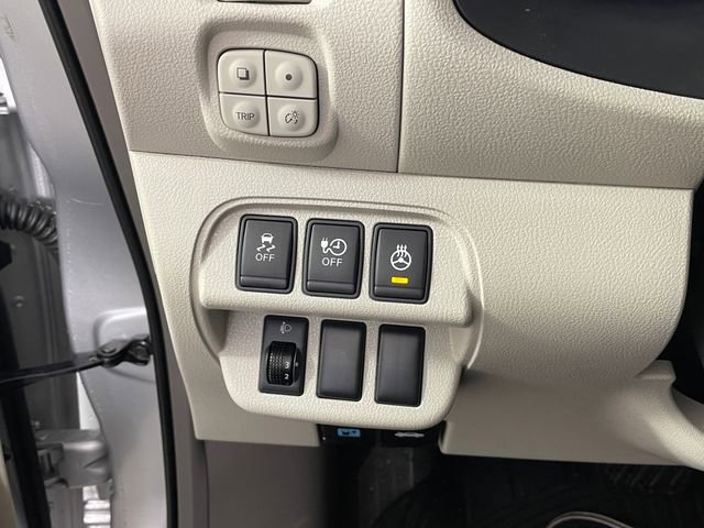 Used 2012 Nissan Leaf SL image 14