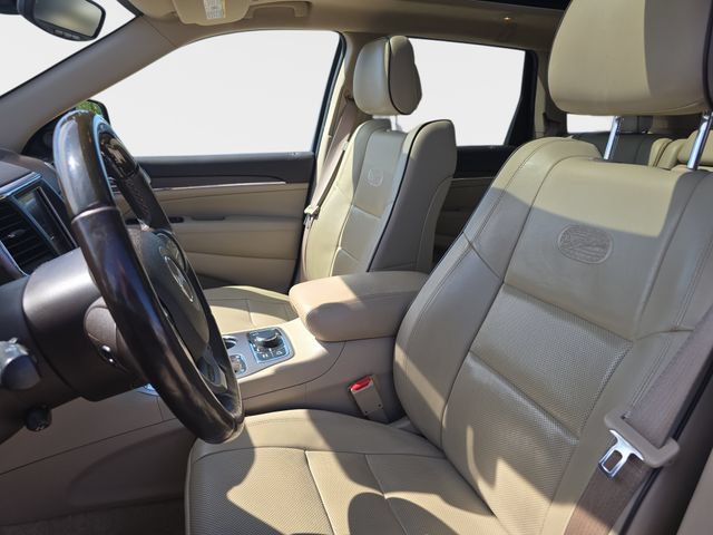Used 2018 Jeep Grand Cherokee Overland AWD/4WD image 18