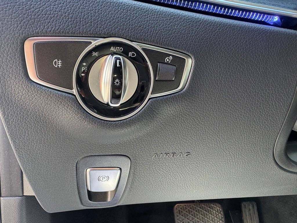 Used 2023 Mercedes-Benz E 350 4MATIC Sedan image 16