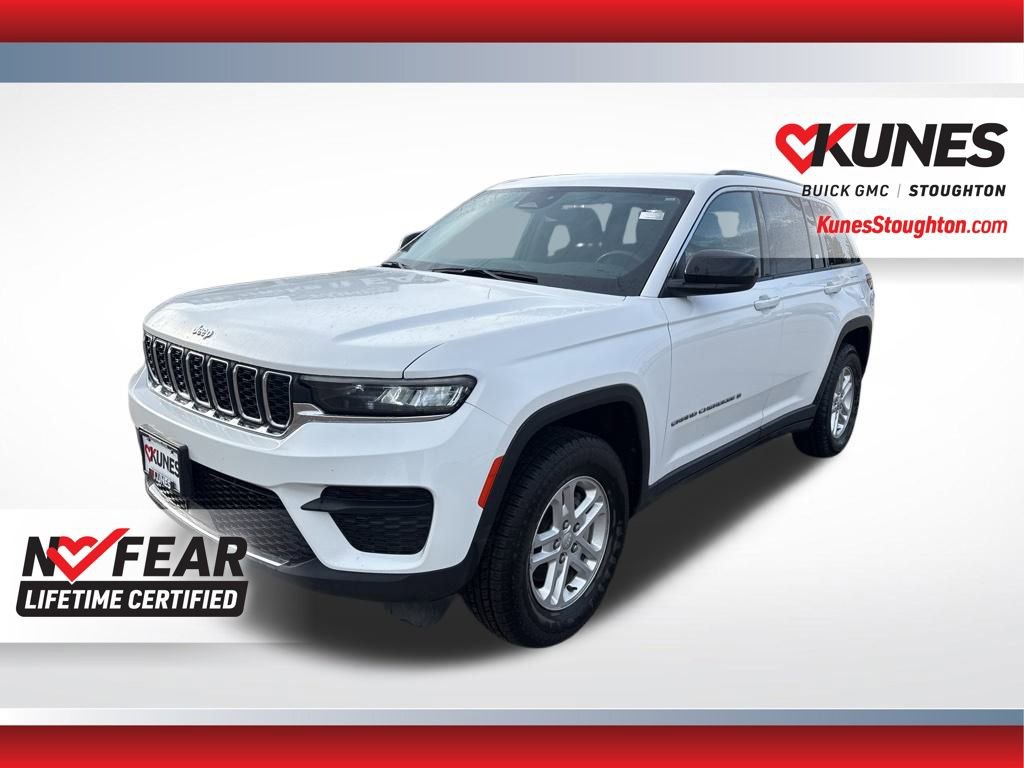 Used 2024 Jeep Grand Cherokee Laredo image 6