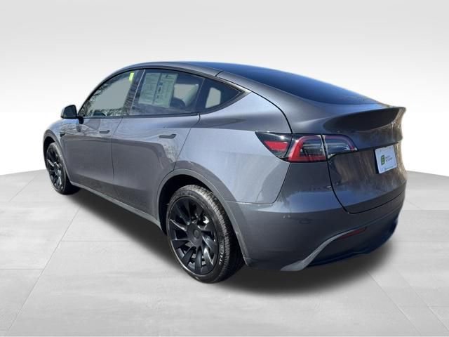 Used 2023 Tesla Model Y Long Range image 6