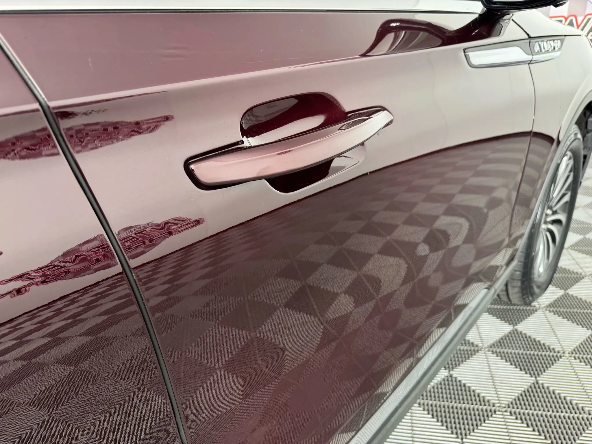 Used 2022 Lincoln Aviator Reserve w/ Elements Package Plus image 34